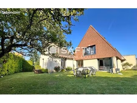 maison 6 pièces 180 m²