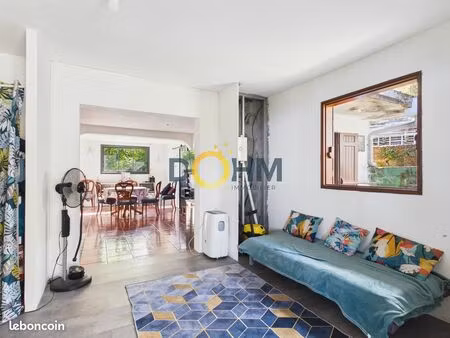 maison 6 pièces 150 m²