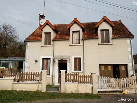 maison 5 pièces 105 m²