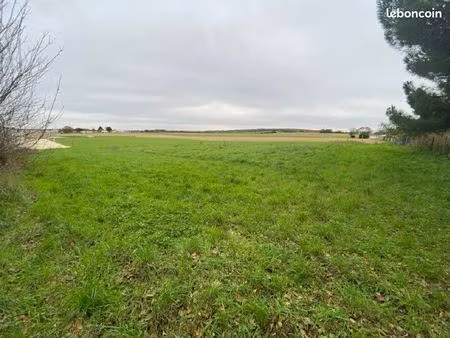 à vendre par particuliers terrain constructible