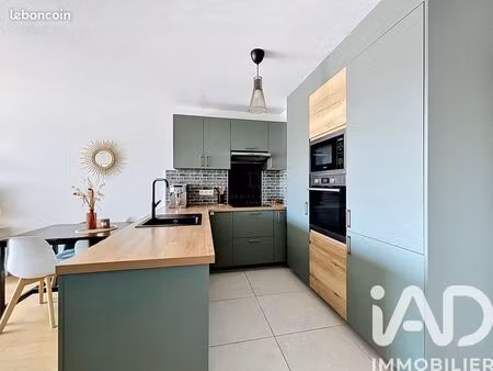 appartement 3 pièces 64 m²