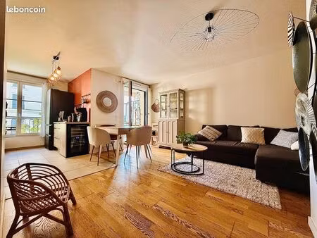 3 pièces au calme avec terrasse - résidence récente panorama