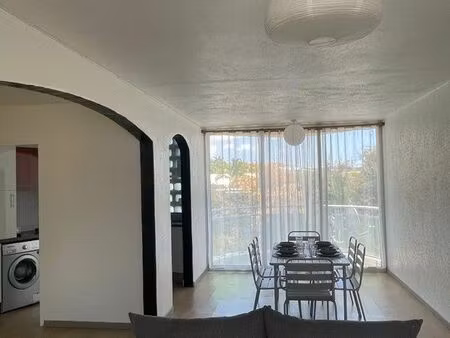 à louer – appartement t3 meublé – la possession