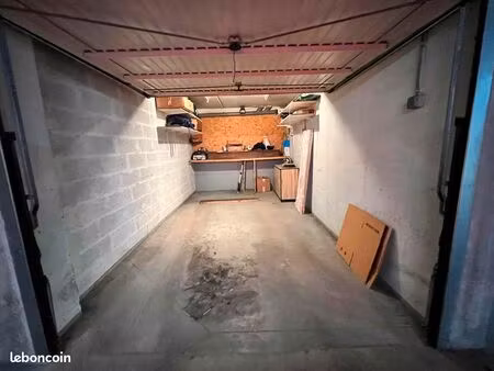 location box garage blanc-mesnil