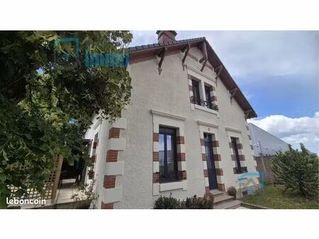 maison 5 pièces 138 m²