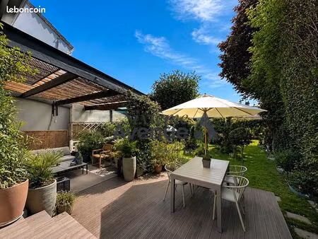 pavillon 5 pièces 106 m²