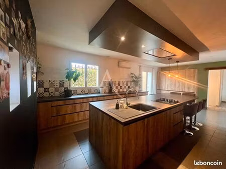 maison 5 pièces 130 m²