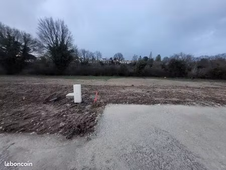 terrain 480 m² bouhet