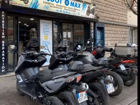 atelier mecanique moto scooter