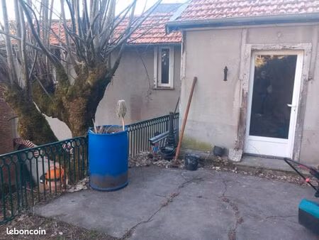 maison atypique à finir de rénover