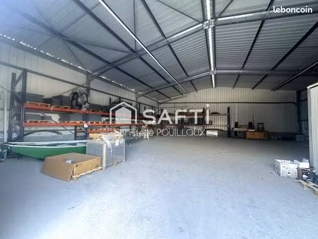 immeuble 700 m² benet