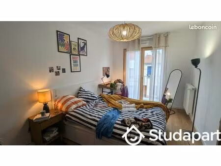 chambre 1 pièce 29 m²