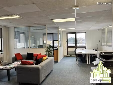 bureaux 123 m²