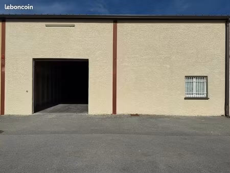 à louer — local mixte 300 m² — carcassonne (11000)