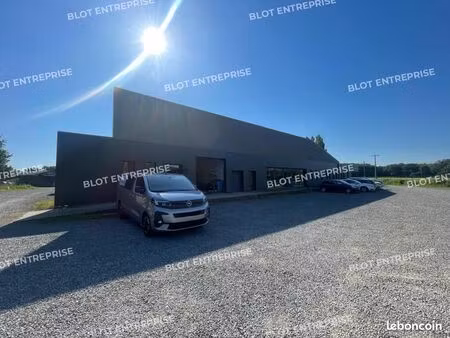 local d'activité 285 m²