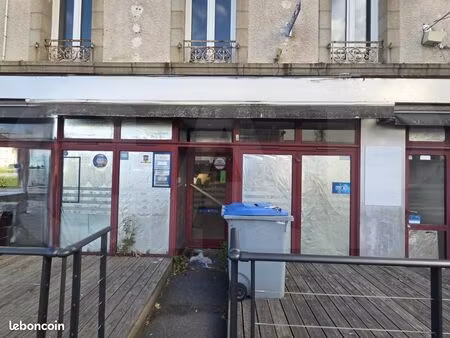 local 60 m²