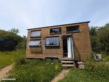 tiny house avec double mezzanine modele 6 mètres intérieur avec toit double pente