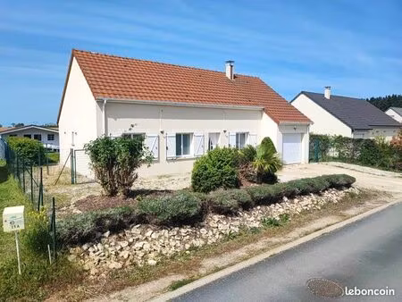 maison de plain-pied 92m2  3 chambres  garage