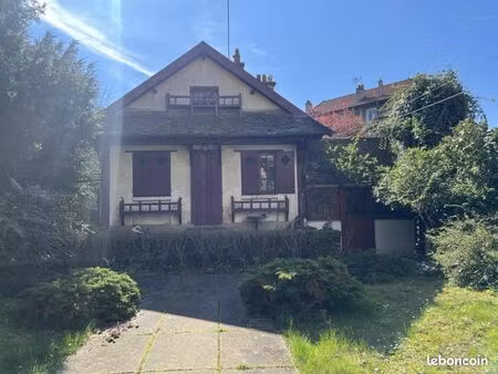 maison 10 pièces 170 m²