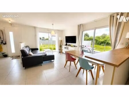 maison 4 pièces 85 m²
