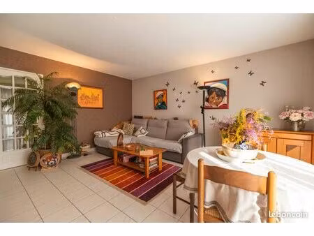 4 pièces avec balcon/loggia en centre ville clamart