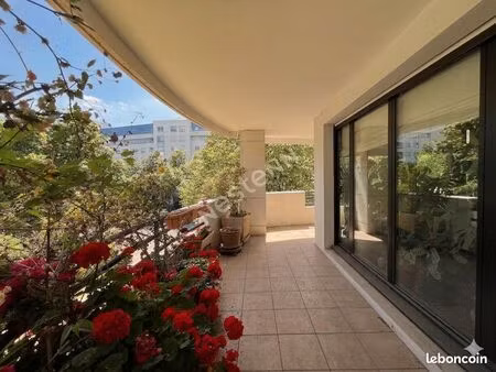 appartement 4 pièces 98 m²