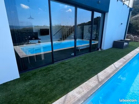 appartement meublé de 45 m² avec mezzanine de 18 m² - piscine - parkings