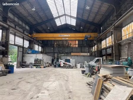 local industriel 1 510 m²