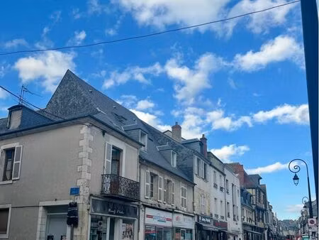 local commercial d’angle rue d’auron