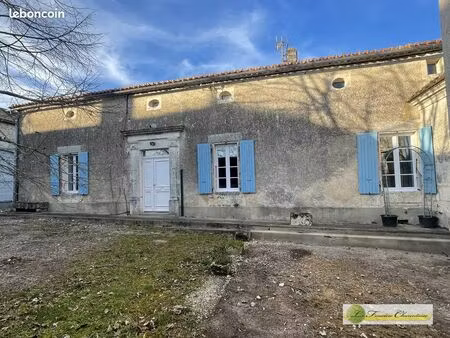 maison 6 pièces 204 m²