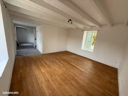 ? maison familiale rénovée avec 4 chambres – entre surgères et aigrefeuille-d’aunis