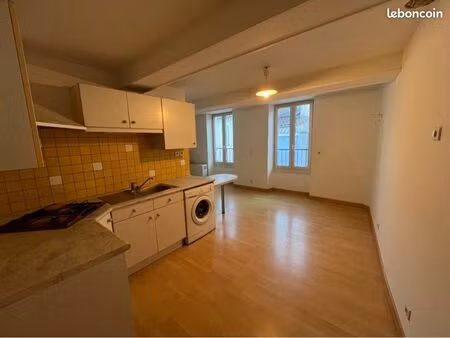 appartement centre-ville dieulefit