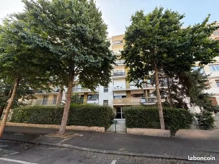 appartement 5 pièces vendu occupé