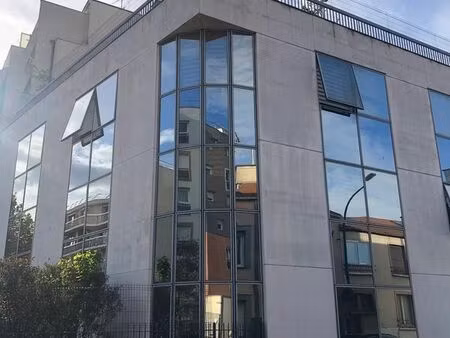 beaux bureaux climatisés standing