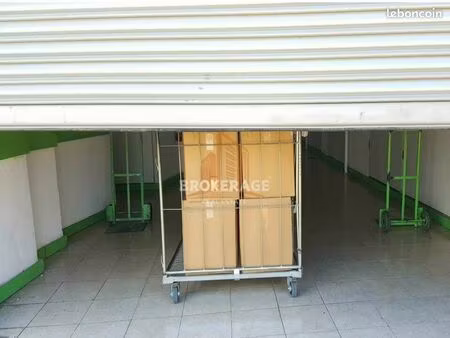local d'activite 315 m² bagnolet