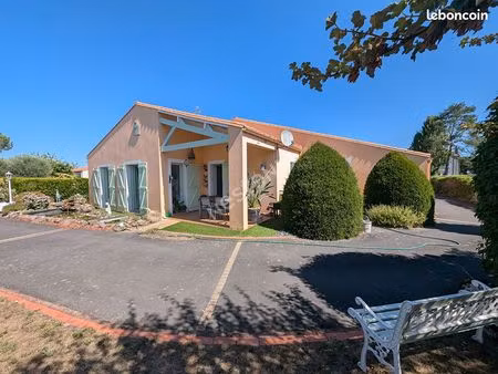maison 6 pièces 132 m²
