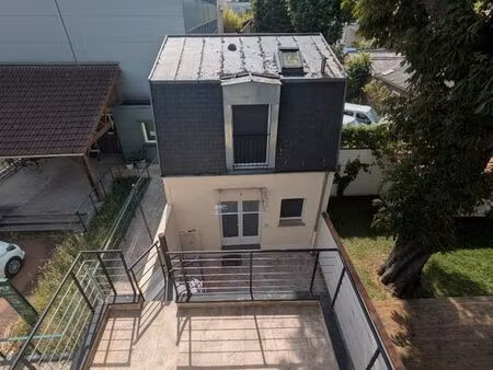 rare sur le secteur – maison familiale de 6 pièces + dépendance t2 à 5 min de la gare