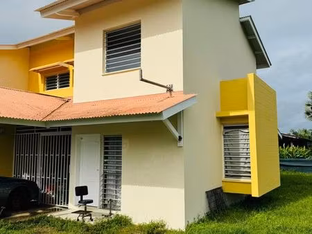 villa 3 pièces 85 m²