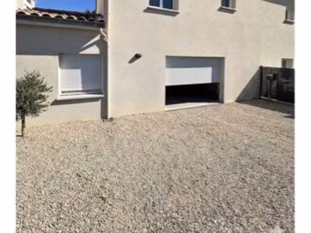 maison t4/5 avec garage et parking
