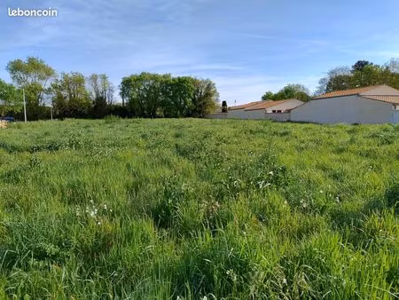terrain 403 m² salles sur mer