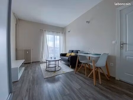 appartement t2 pièces 23 m²