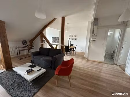 magnifique appartement 2 pièces entièrement rénové