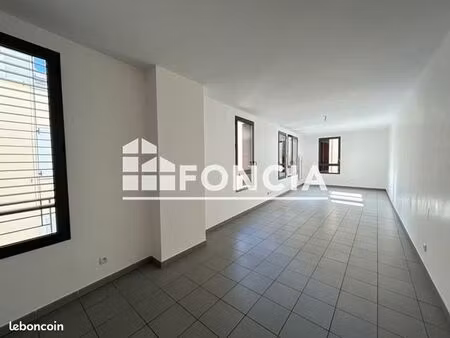 appartement 4 pièces 111 m²