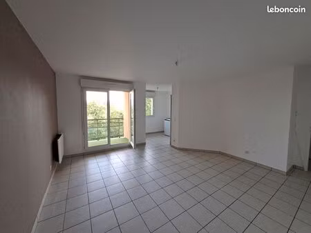 location appartement t2 47m² avec balcon