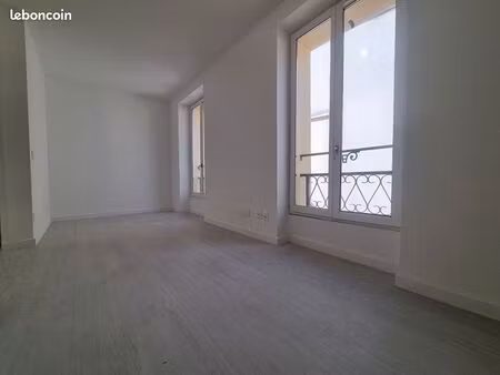studio 1 pièce 17 m²