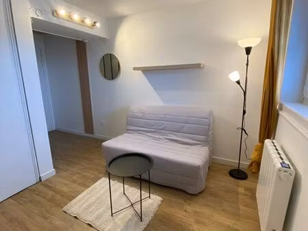 studio meublé