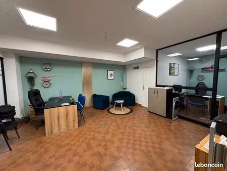 bureau place de la liberté - 37m2
