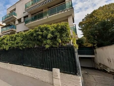 location parking neuilly-sur-seine (92)