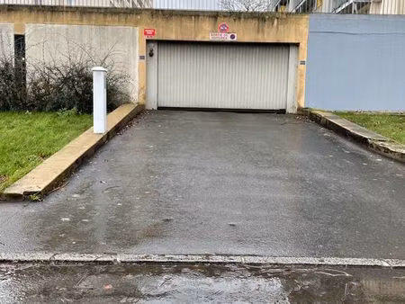 vente place de parking couvert