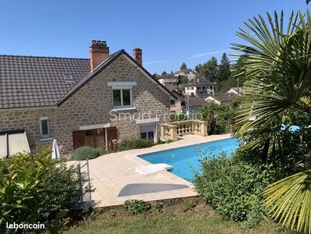 maison 7 pièces 178 m²